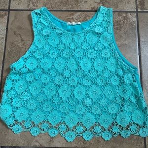 really pretty teal top !